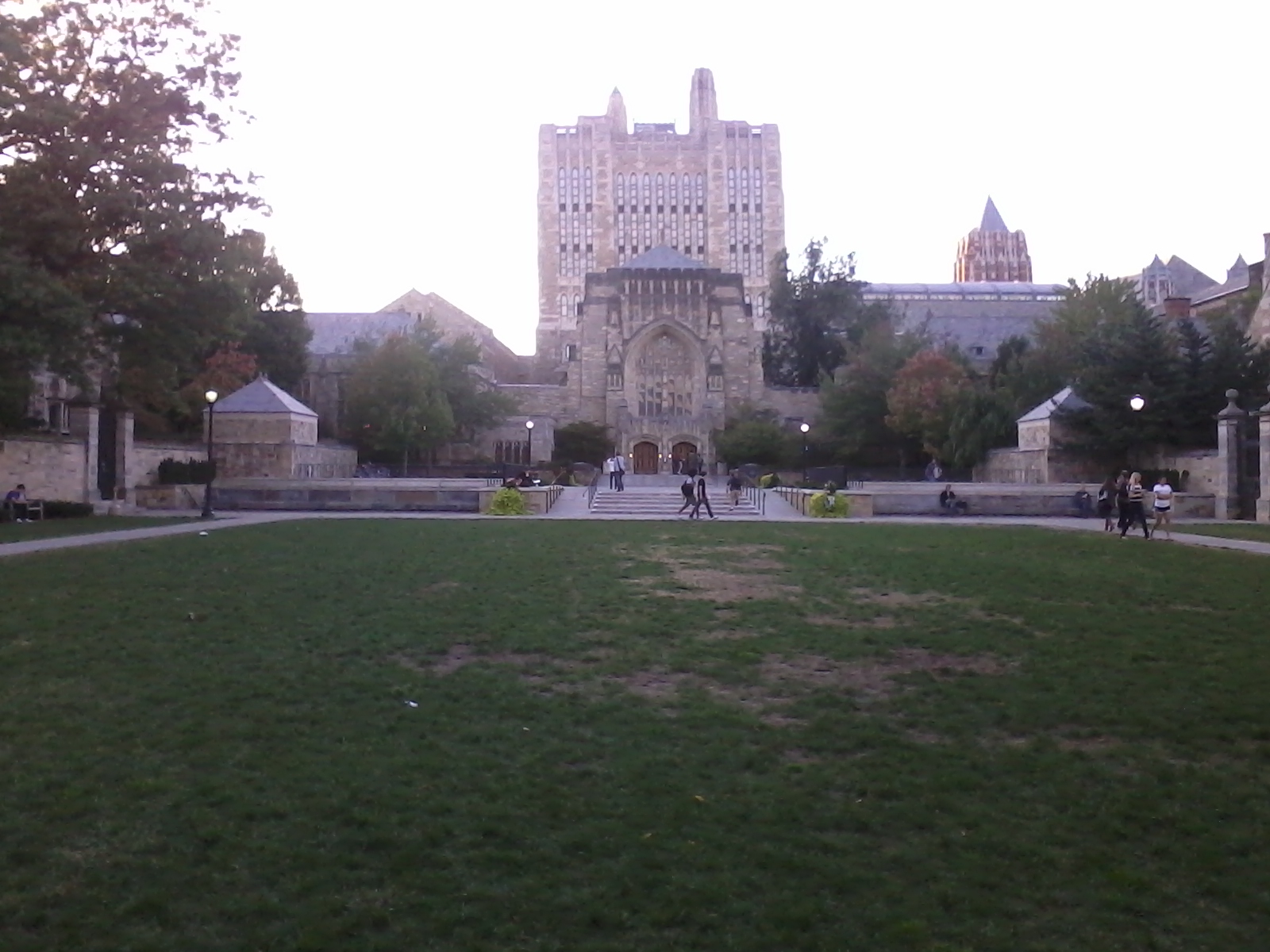 Sterling Memorial Library